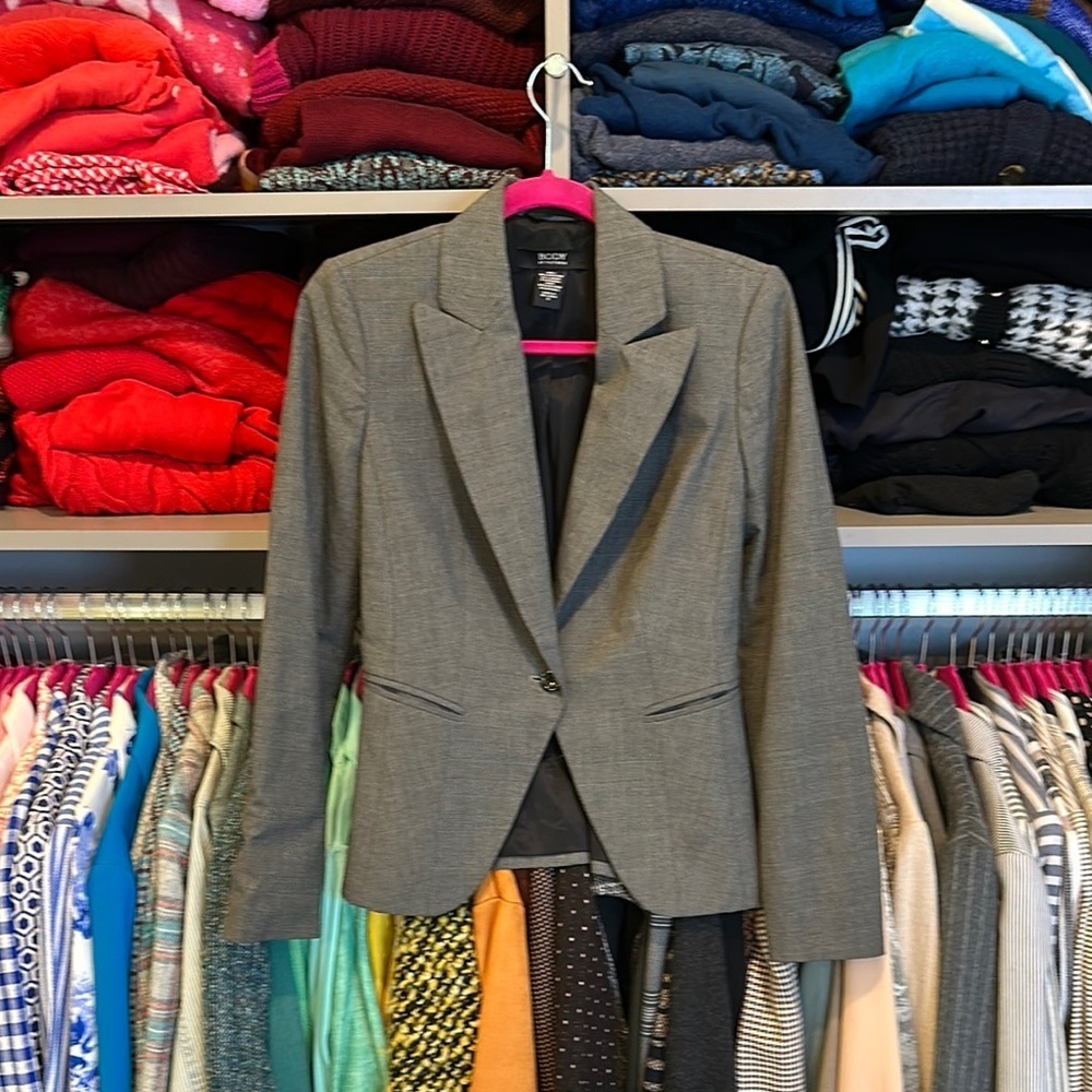 Body by Victoria’s Secret gray/black plaid blazer size 0
